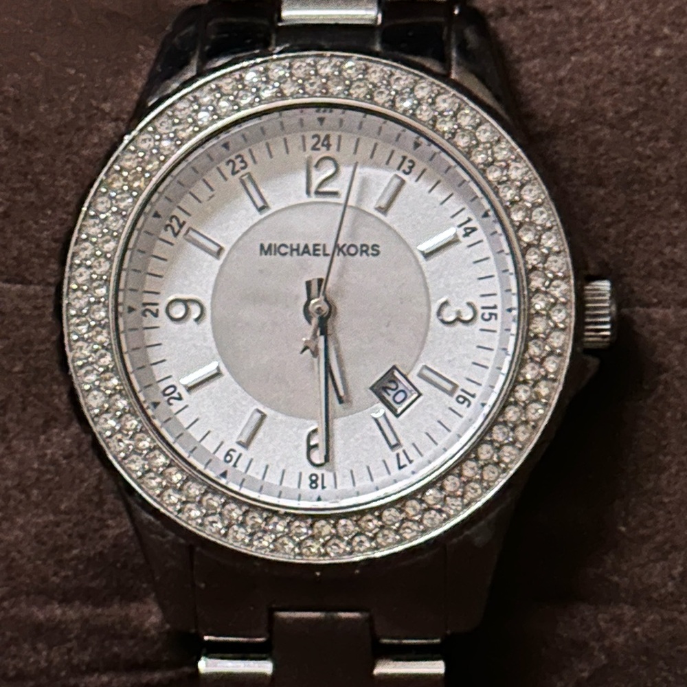 Michael Kors Madison Crystallized MK5401 Wrist Watch for Women
